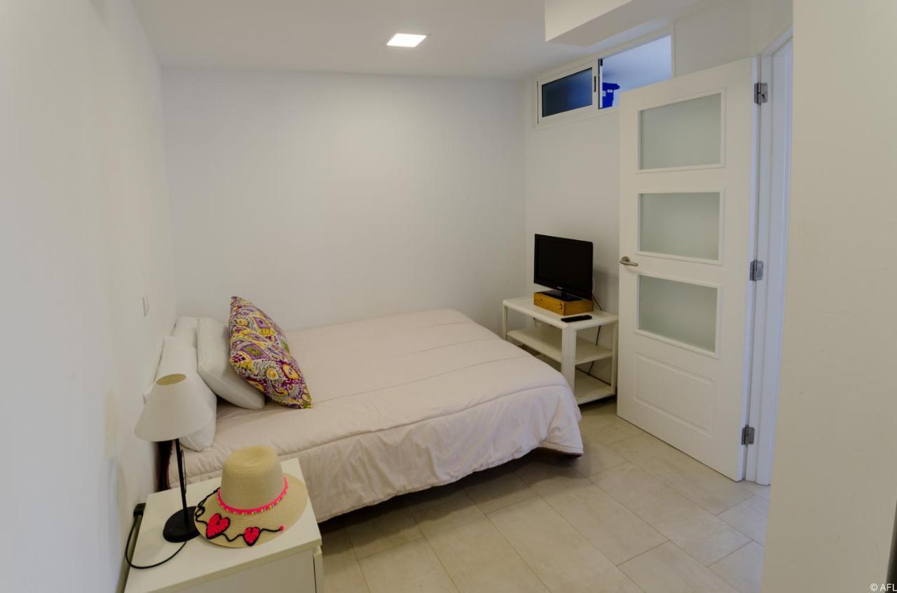 Holiday Apartment With Direct Sea Promenade Access Maspalomas  Exterior foto