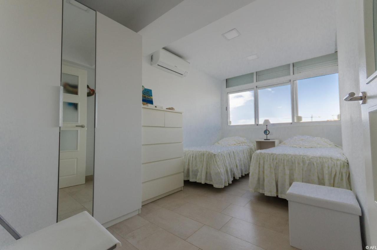 Holiday Apartment With Direct Sea Promenade Access Maspalomas  Exterior foto